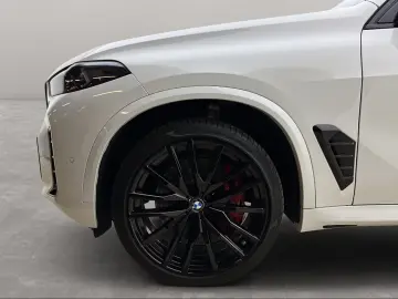 BMW X5 M60i xDrive M Sport