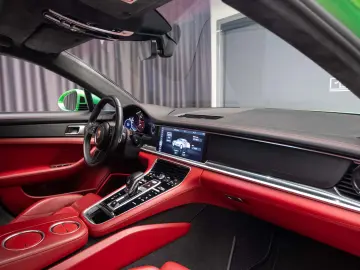 Porsche Panamera 4 Sport
