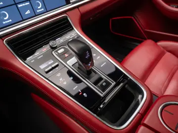 Porsche Panamera 4 Sport
