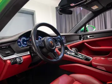 Porsche Panamera 4 Sport