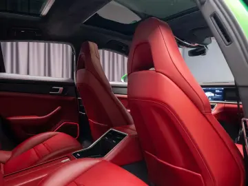 Porsche Panamera 4 Sport
