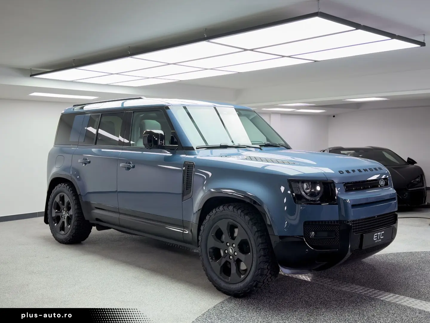 LAND ROVER DEFENDER 110 D300 HSE X-DYNAMIC 3.0 Diesel