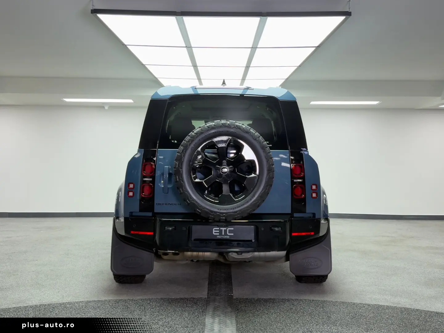 LAND ROVER DEFENDER 110 D300 HSE X-DYNAMIC 3.0 Diesel