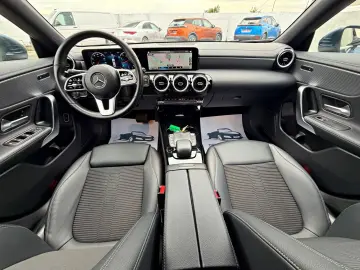 Mercedes-Benz Cla-180