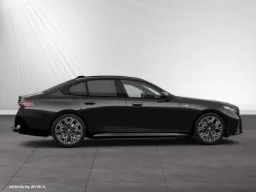 BMW 520d xDrive M Sport AHK Pano 20 LMR Standhzg.