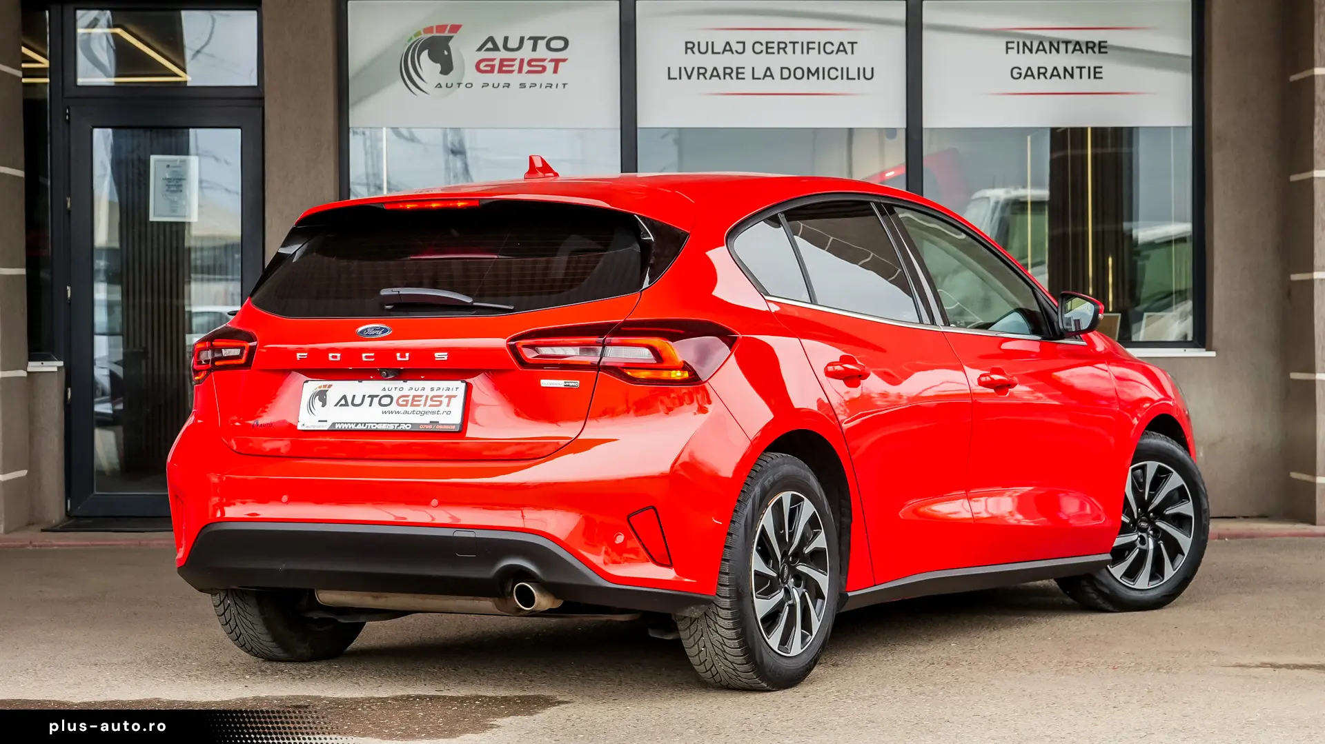FORD FOCUS