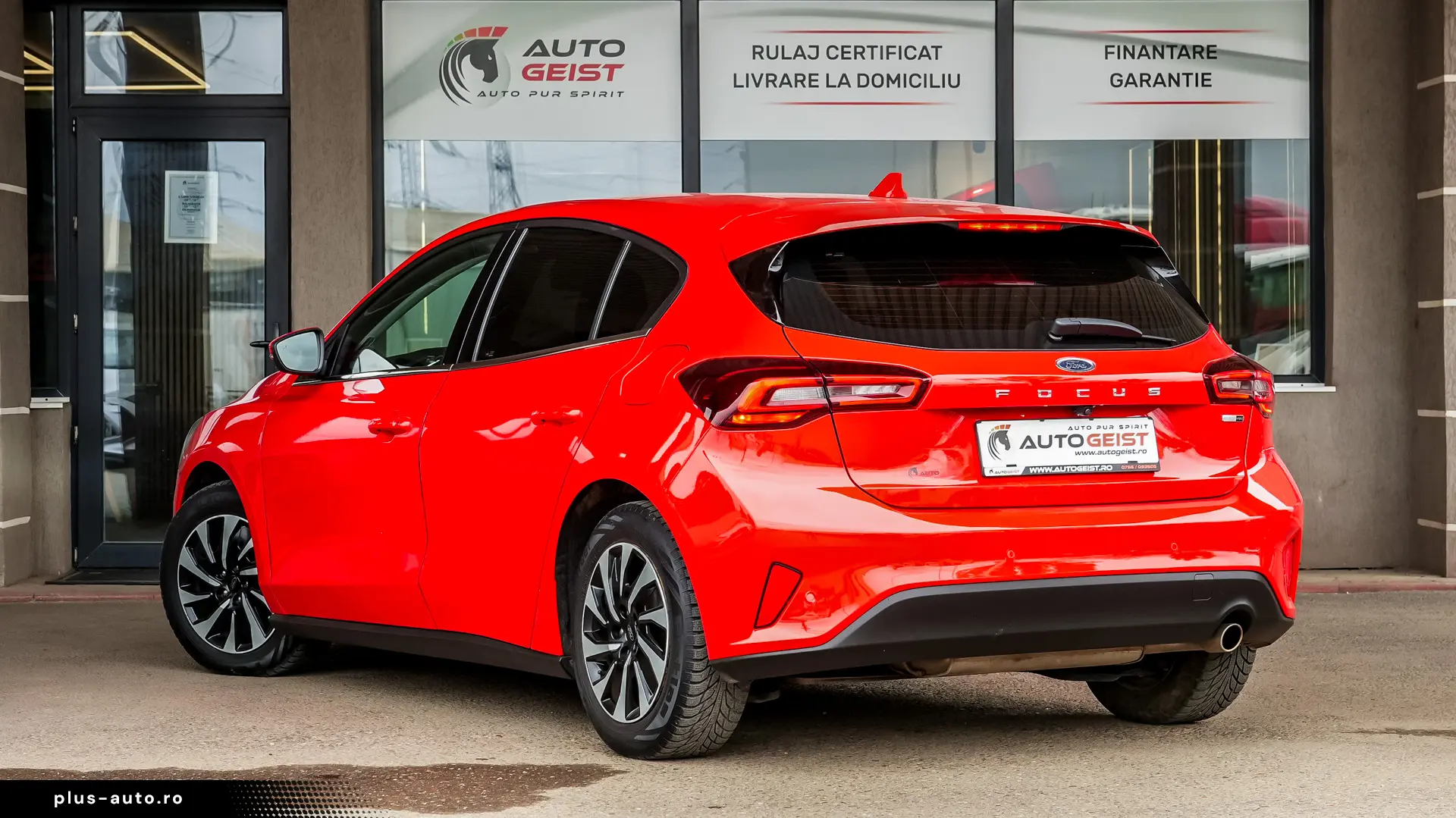 FORD FOCUS