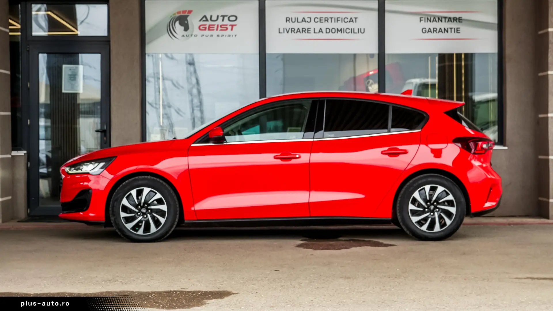 FORD FOCUS