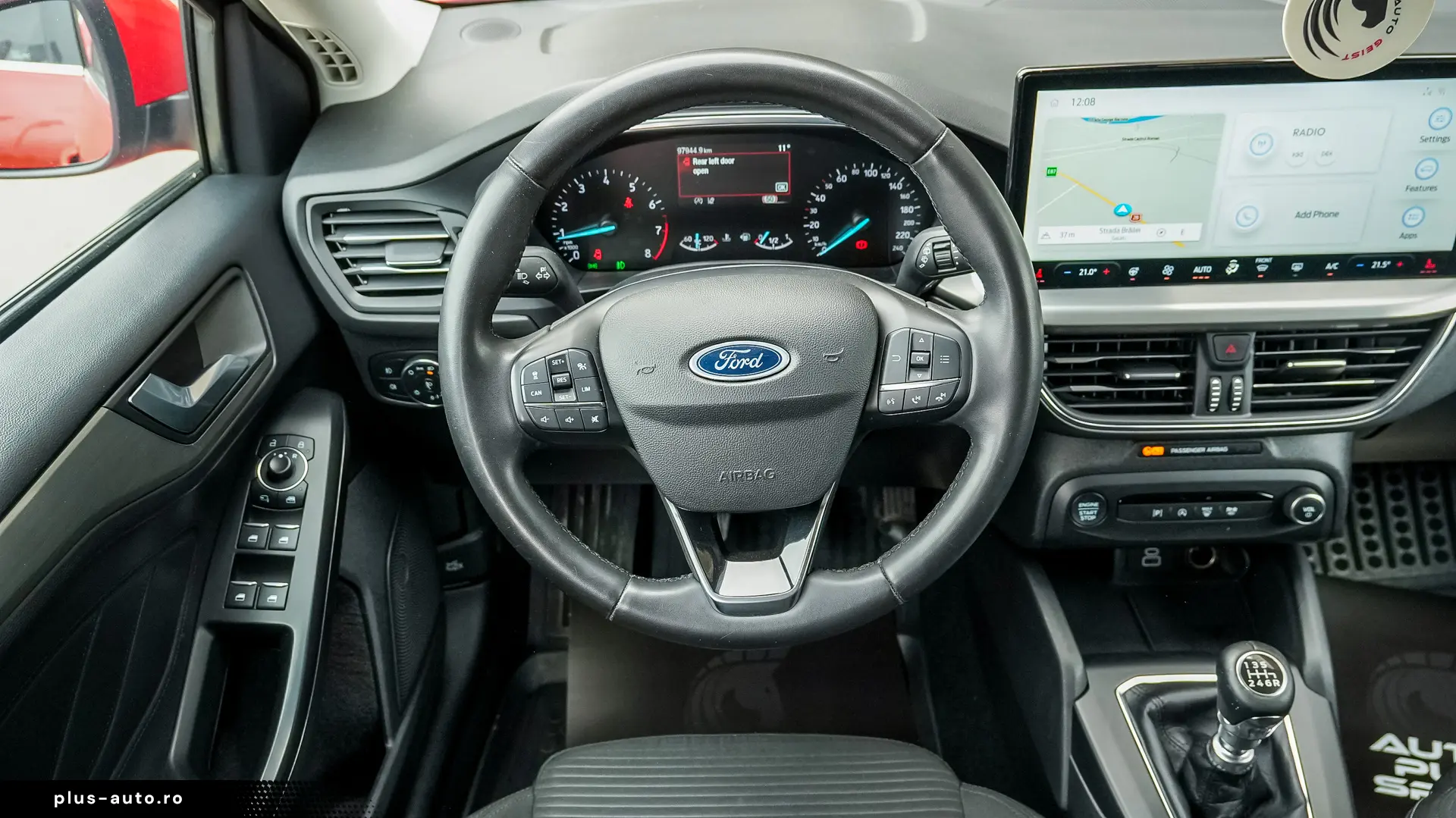 FORD FOCUS