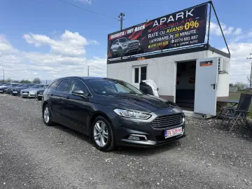 Ford Mondeo Titanium 1.5 Benzina Automat