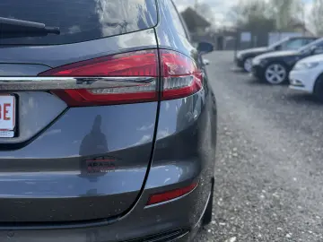 Ford Mondeo Titanium 1.5 Benzina Automat