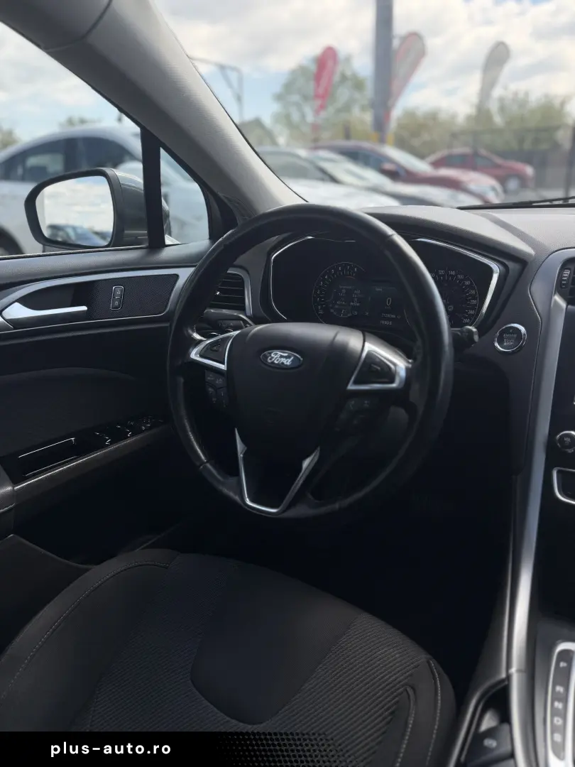 Ford Mondeo Titanium 1.5 Benzina Automat