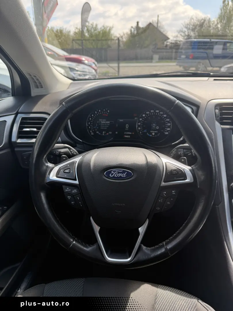 Ford Mondeo Titanium 1.5 Benzina Automat