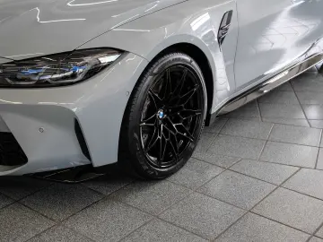 BMW M4 Competition Aut Nav HuD Laser h&k Drive Park