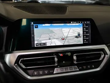 BMW M4 Competition Aut Nav HuD Laser h&k Drive Park