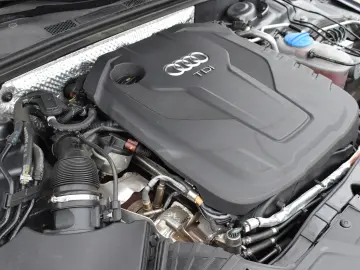 Audi A4 B8.5 2.0TDI 150cp 2015