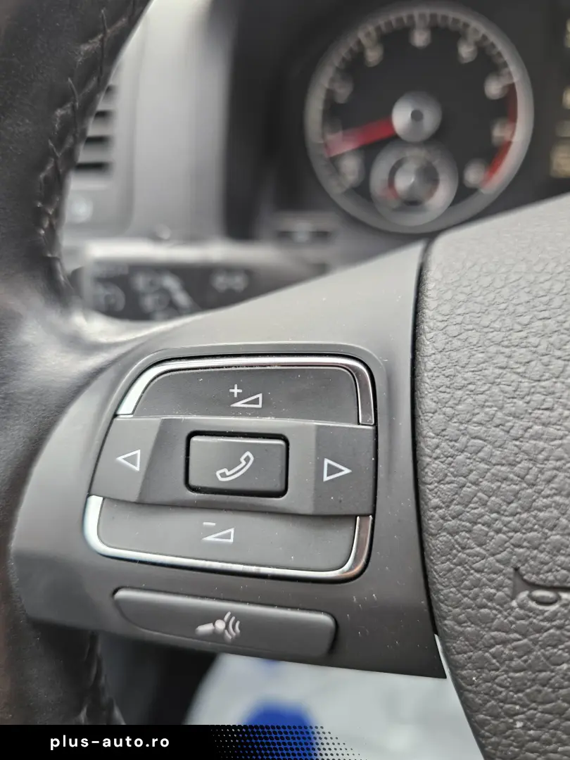 Vw Jetta 1.4TSI 122 cai 2010 Navigatie