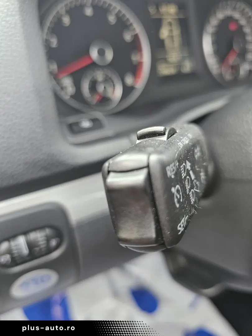 Vw Jetta 1.4TSI 122 cai 2010 Navigatie