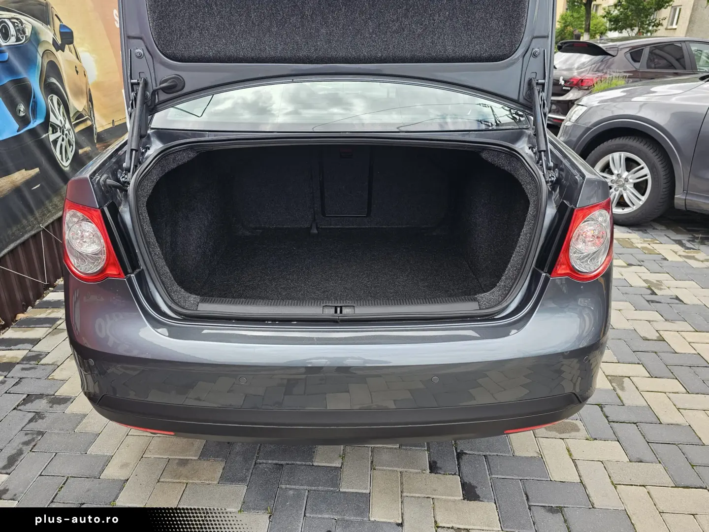 Vw Jetta 1.4TSI 122 cai 2010 Navigatie