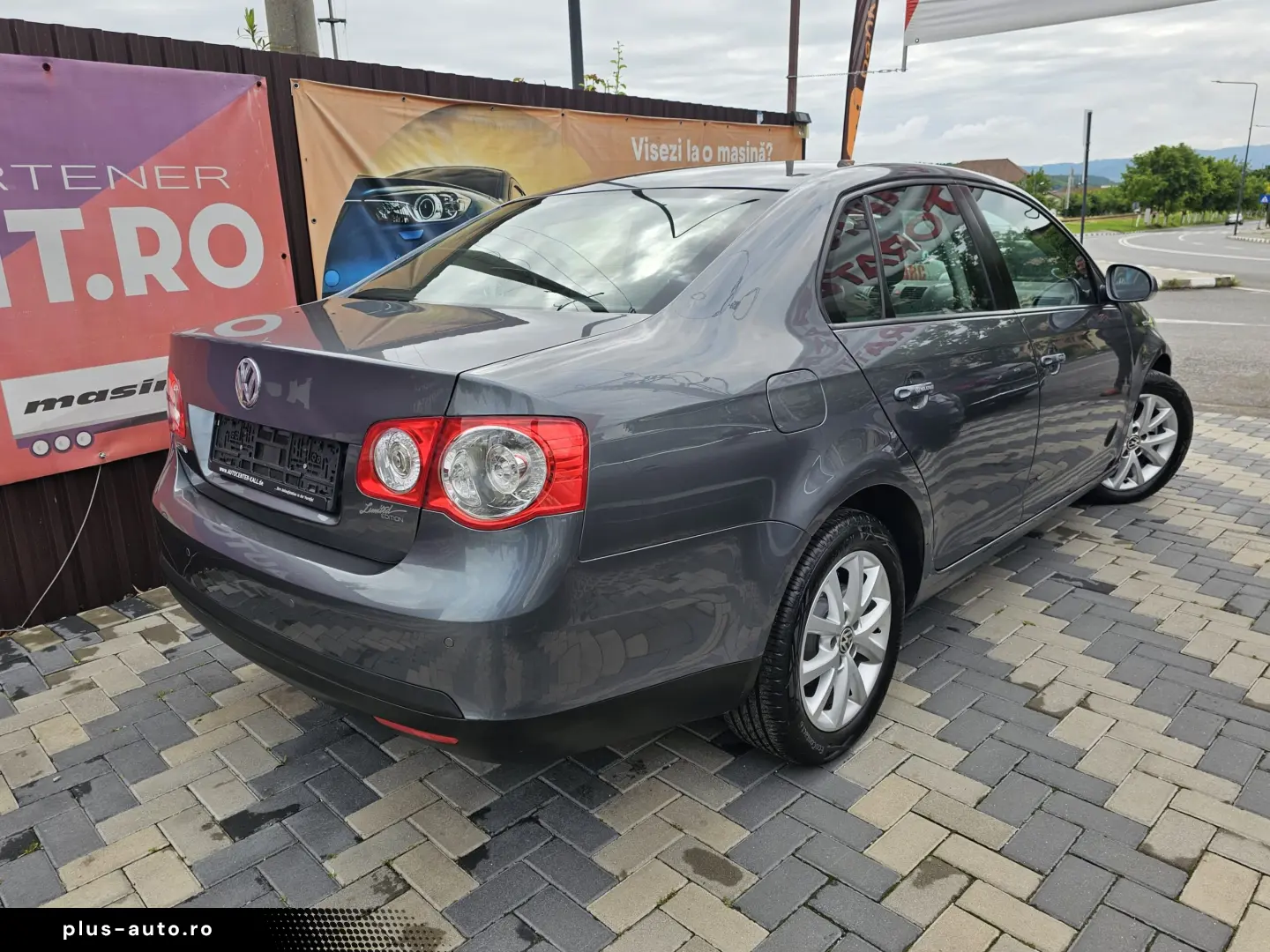 Vw Jetta 1.4TSI 122 cai 2010 Navigatie