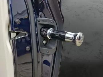 ROLLS ROYCE Ghost  PROVENANCE