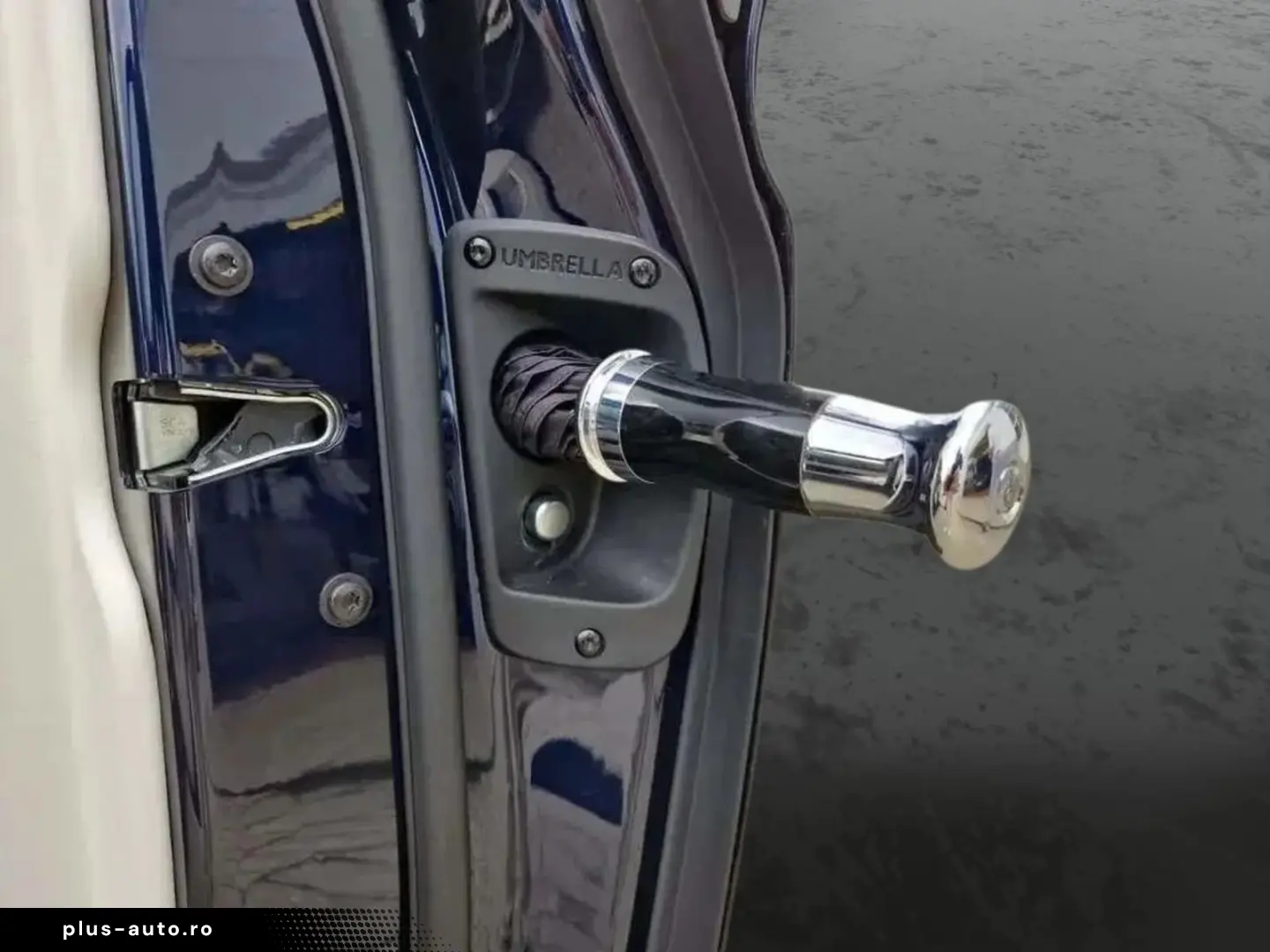 ROLLS ROYCE Ghost  PROVENANCE