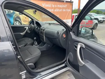 Dacia Sandero Stepway 1.6i