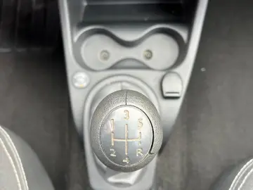 Dacia Sandero Stepway 1.6i