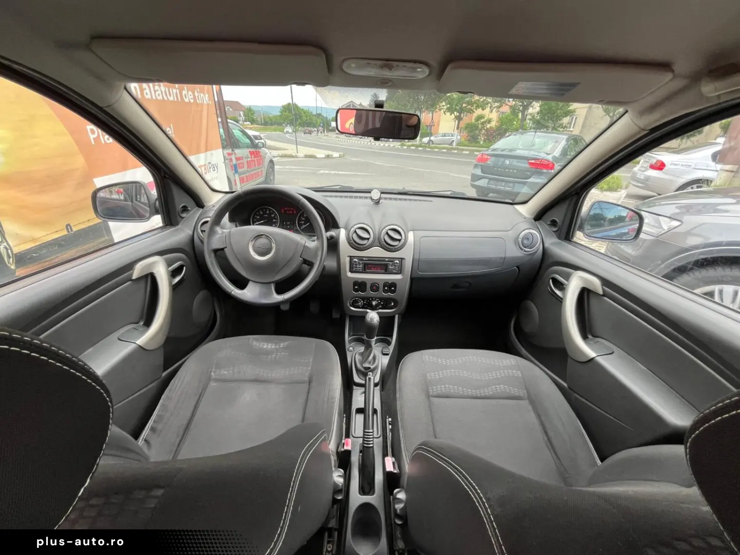 Dacia Sandero Stepway 1.6i