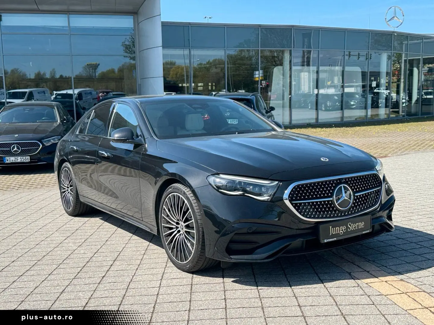 MERCEDES-BENZ E 200 AMG Premium  Superscreen 20 Zoll