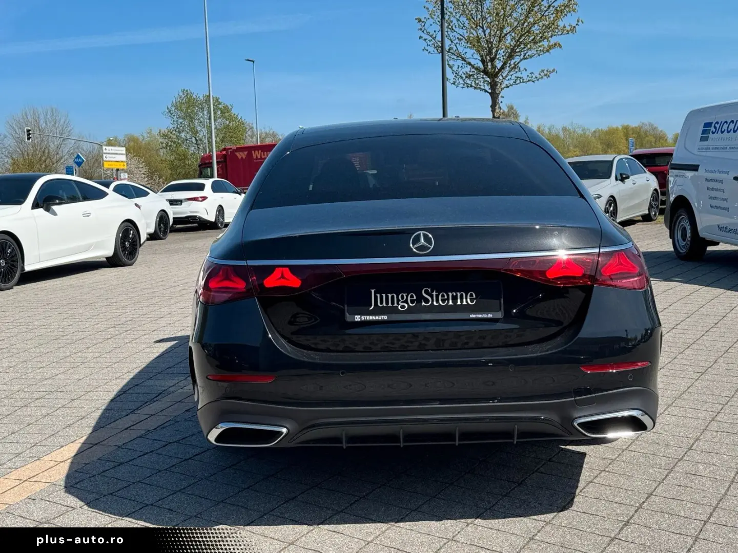 MERCEDES-BENZ E 200 AMG Premium  Superscreen 20 Zoll