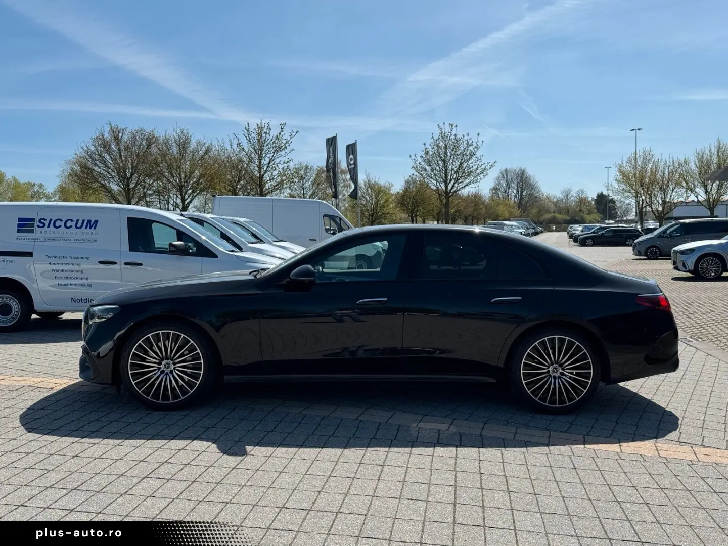 MERCEDES-BENZ E 200 AMG Premium  Superscreen 20 Zoll