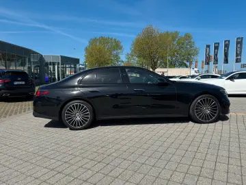 MERCEDES-BENZ E 200 AMG Premium  Superscreen 20 Zoll