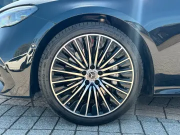 MERCEDES-BENZ E 200 AMG Premium  Superscreen 20 Zoll