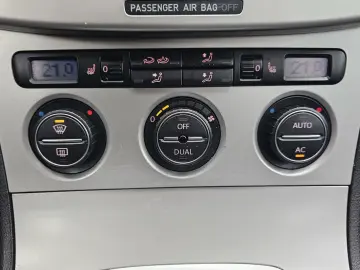 Vw Passat 2.0 TDI 2009 Navigatie 6 1 viteze