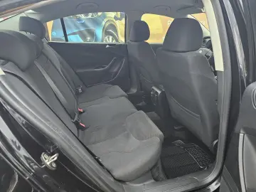 Vw Passat 2.0 TDI 2009 Navigatie 6 1 viteze