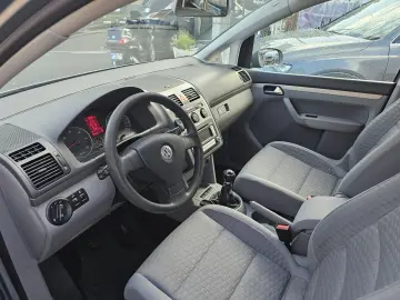 Vw touran 1.9 TDI 2008 7 locuri 6 1 viteze
