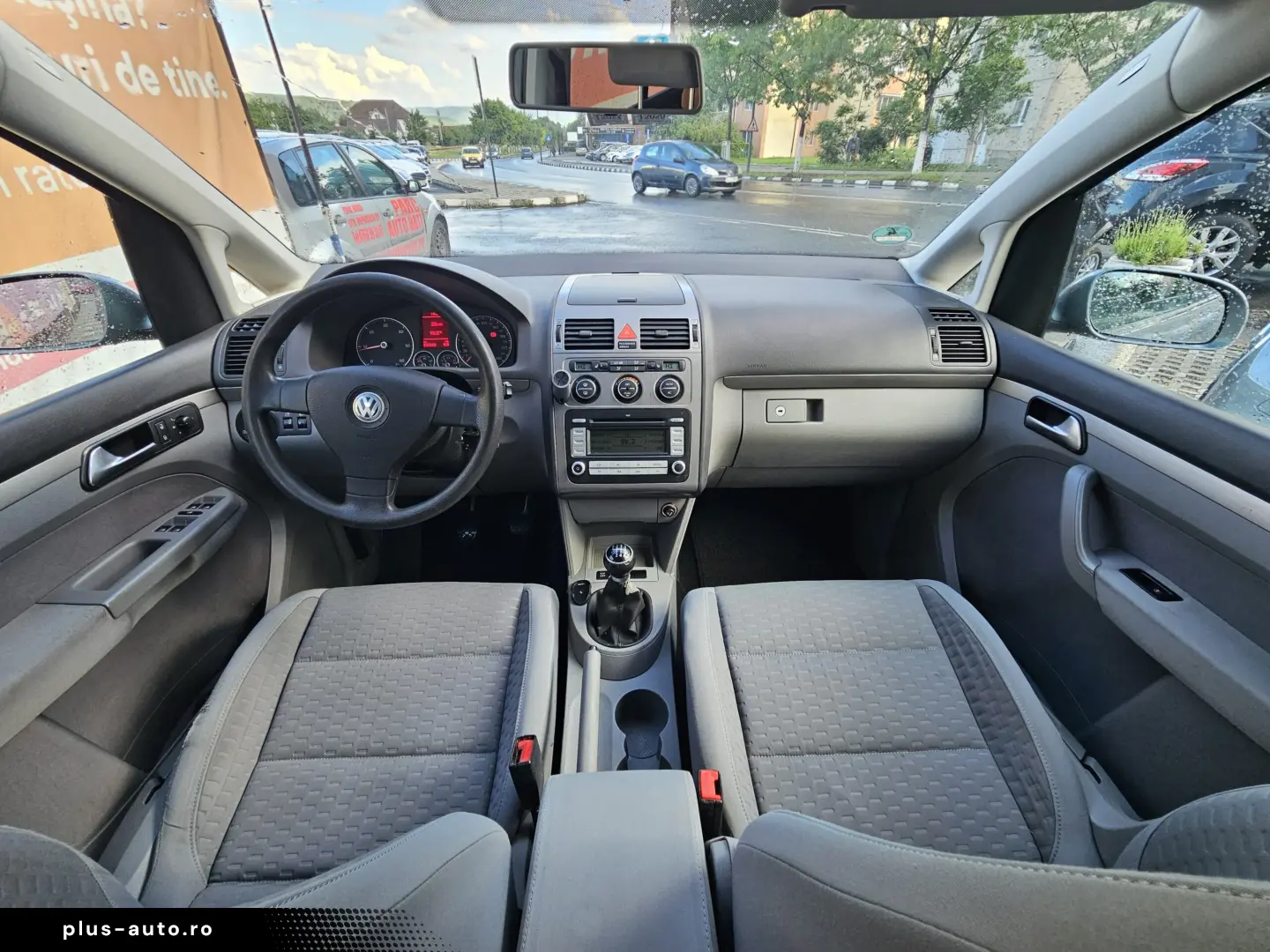 Vw touran 1.9 TDI 2008 7 locuri 6 1 viteze