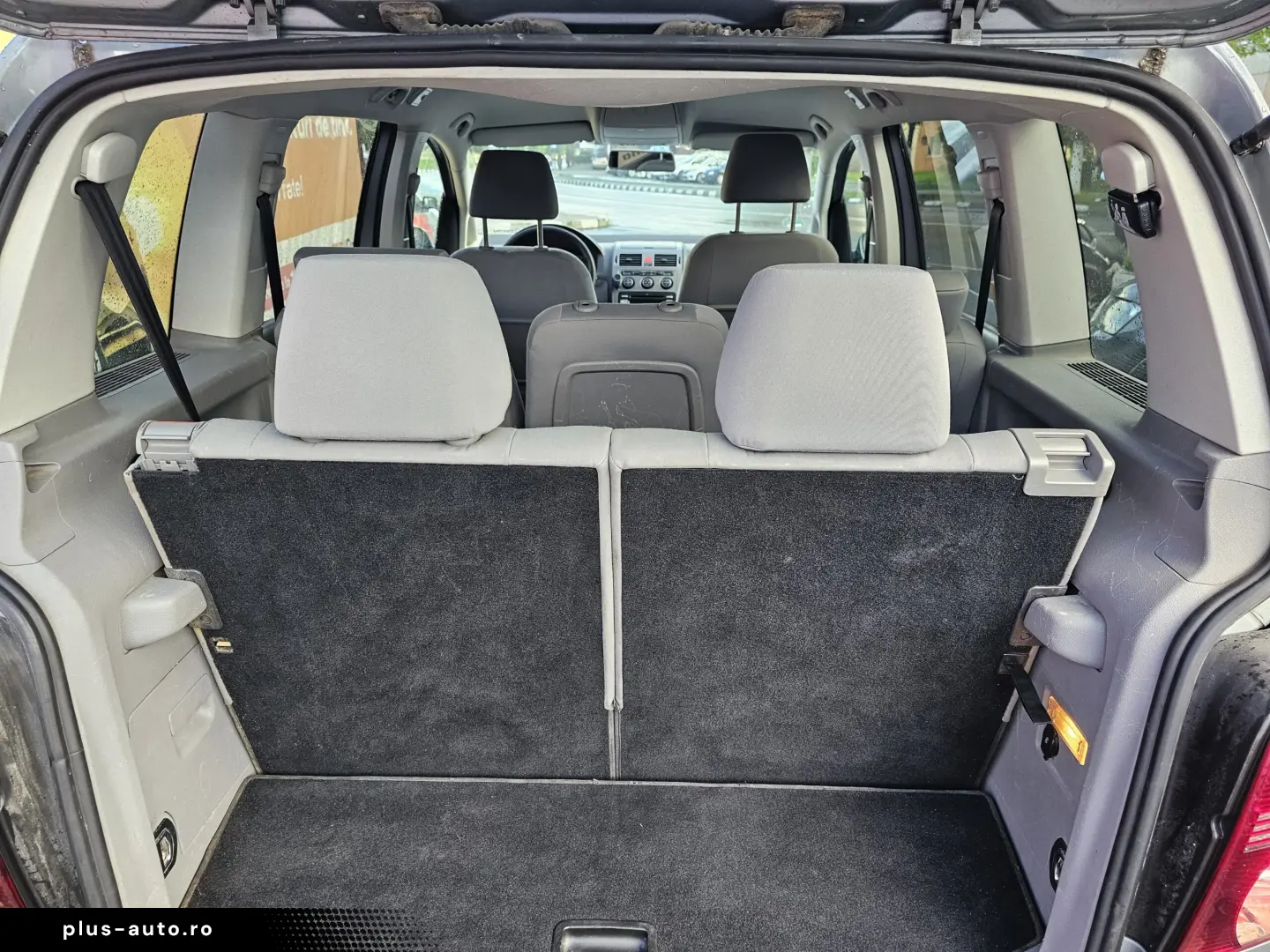 Vw touran 1.9 TDI 2008 7 locuri 6 1 viteze