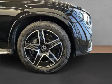 MERCEDES-BENZ GLC 220d 4MATIC AMG Line Night