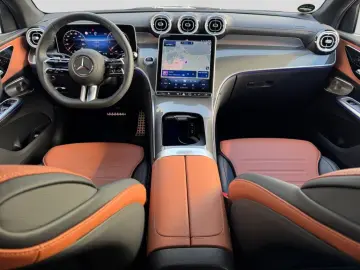 MERCEDES-BENZ GLC 300 d Coupé 4M AMG BURM NIGHT PANO…