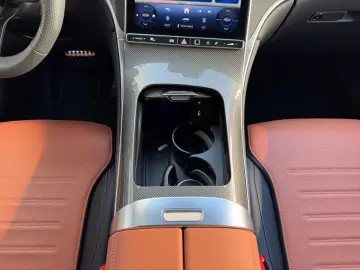 MERCEDES-BENZ GLC 300 d Coupé 4M AMG BURM NIGHT PANO…