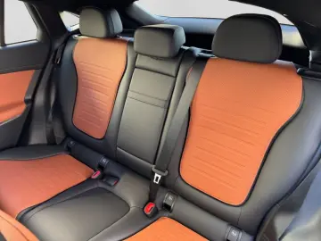MERCEDES-BENZ GLC 300 d Coupé 4M AMG BURM NIGHT PANO…
