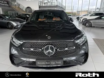 MERCEDES-BENZ GLC 200 AMG Sound AHK Night WinterP LED Kamera