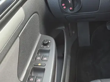 Vw Jetta 1.6 MPI 2009 Scaune incalzite