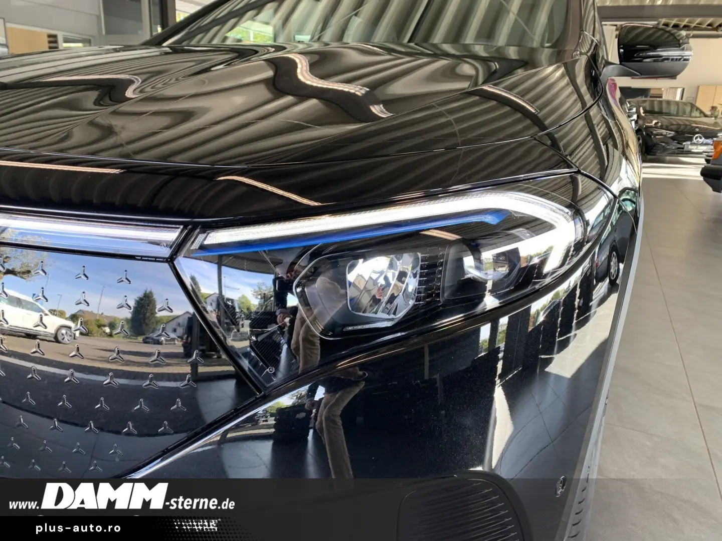 MERCEDES-BENZ EQA 250 Progressive CarPlay