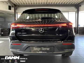 MERCEDES-BENZ EQA 250 Progressive CarPlay
