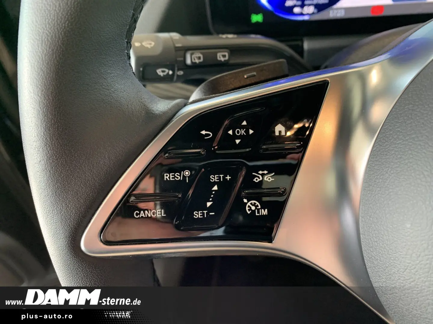 MERCEDES-BENZ EQA 250 Progressive CarPlay