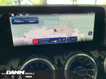 MERCEDES-BENZ EQA 250 Progressive CarPlay