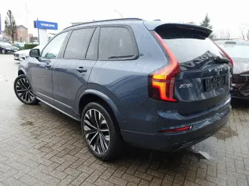 VOLVO XC90 Ultra Dark T8 AWD FourC B&W AHK Pano 360